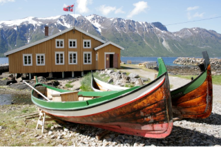 Bildetekst på bilde Foto: Fotograf / Opphavsrett. Beskrivelse